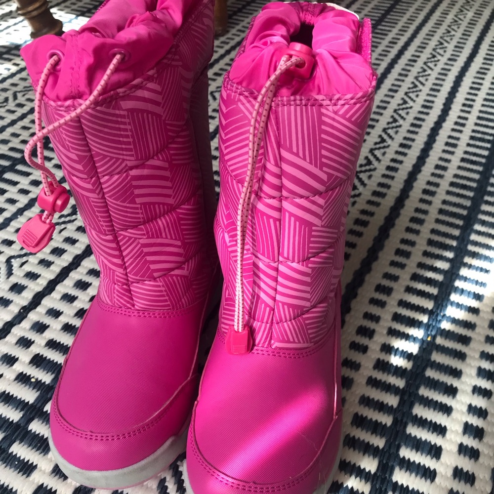 Girl’s Lands’ End ❄️ Snow boots ❄️